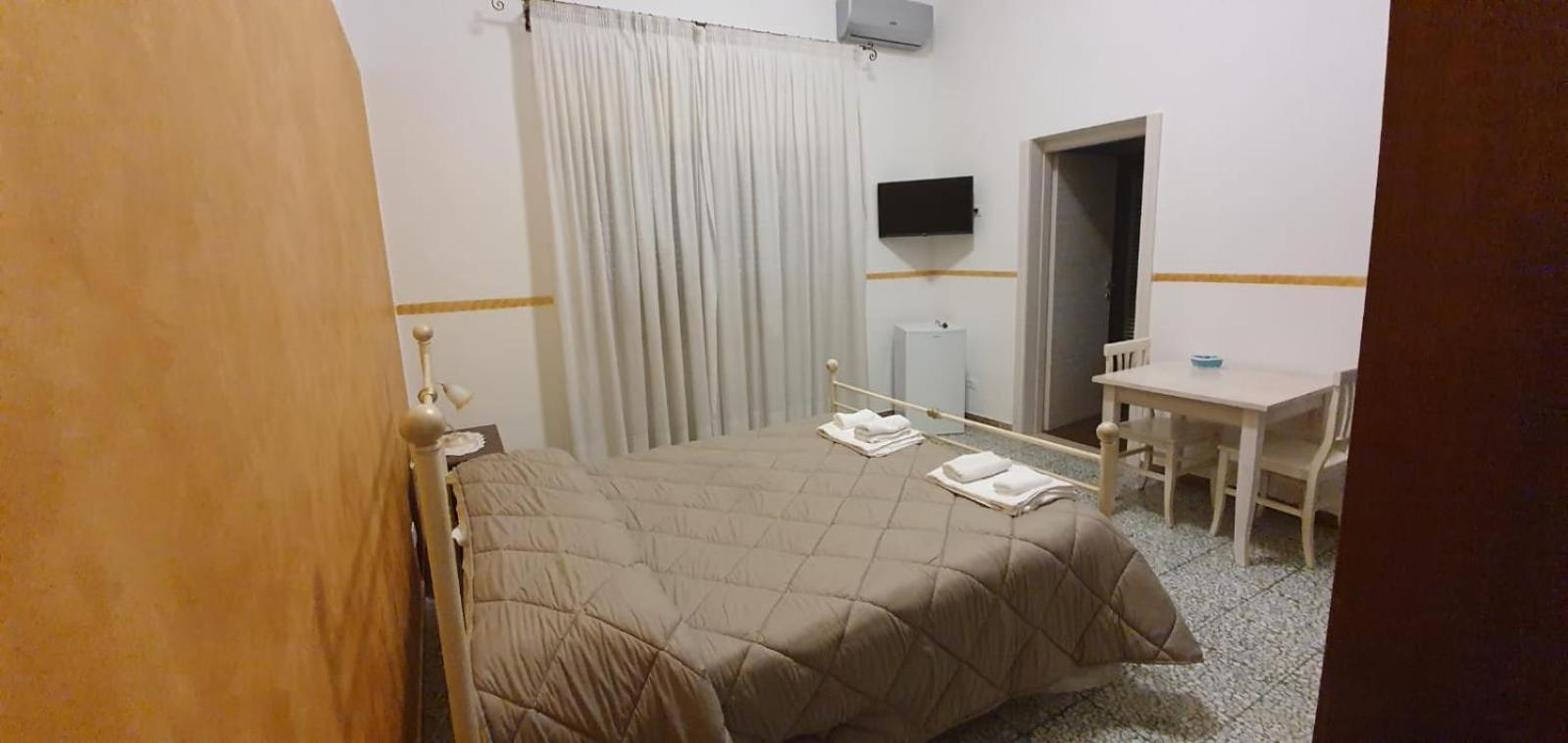 B&B Da Mino Grottaglie Camera foto